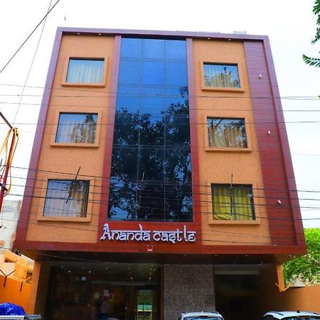 Ananda Castle Hotel Vrindāvan Buitenkant foto